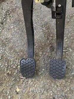 1988 1989 1990 1991 OEM BMW E30 Late Model Clutch Pedal Assembly