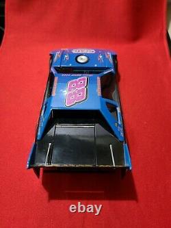 1/24 #88 Wendall Wallace Dirt Late Model