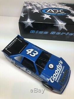 2007 ADC 124 SCALE DIRT LATE MODEL Bobby Labonte Goodys Cheerios 1 Of 1008 RARE