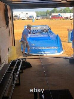 2009 TNT Dirt Late Model Race Car