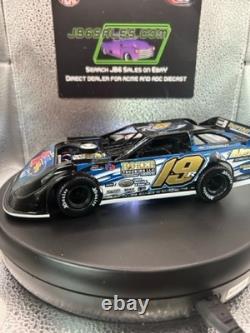 2025 Ryan Gustin #19R ADC 1/24 Dirt Late Model Diecast DW225D633