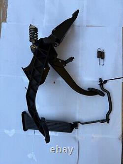 87-91 LATE MODEL BMW E30 OEM Manual Transmission Set Pedals Clutch Brake Gas