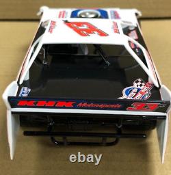 ADC 2022 Devin Hart #33 Dirt Late Model 124 scale NIB DR222M381 Red Series