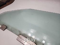 BMW E30 LATE MODEL Coupe Front LEFRT DRIVERS Side Door Window Glass OEM #147