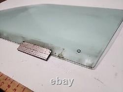 BMW E30 LATE MODEL Coupe Front LEFRT DRIVERS Side Door Window Glass OEM #147