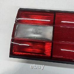 BMW E30 Late Model Right Tail Light OEM 1385382 88-92 318i 325i 325is Passenger