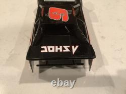 Chase Elliott Autographed 2022 Ashoc Energy Dirt Late Model Diecast & Card