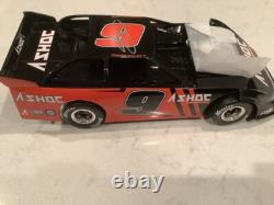 Chase Elliott Autographed 2022 Ashoc Energy Dirt Late Model Diecast & Card