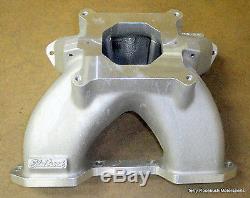 Edelbrock 2843 Victor Two-Piece Intake, Single Plane, 9° DIRT Late Model