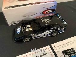 Kyle Larson autographed 1/24 2020 #6 Dirt Late Model ADC Diecast Very Rare