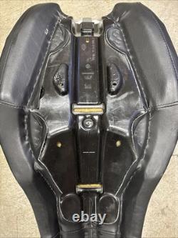 Late Model Harley Davidson Motorcycle touring seat Part # RDW 92/61-0067