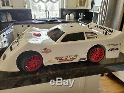 Losi L8ight Dirt Late Model