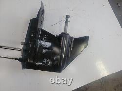 Mercury Outboard LATE MODEL 2Cyl 2 Stroke 40HP Lower Unit 20Inch shaft
