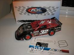 NICE ADC 1/24 Bobby Pierce Autographed 2021 Lucas Oil Outlaw Late Model Dirt Car