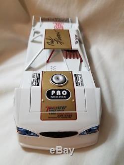 Red Farmer 2004 Signed #F97 Dirt Late Model 1/24 Modified diecast