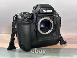 TOP MINT Nikon F5 Black Body 35mm SLR Film Camera Body LATE MODEL TESTED